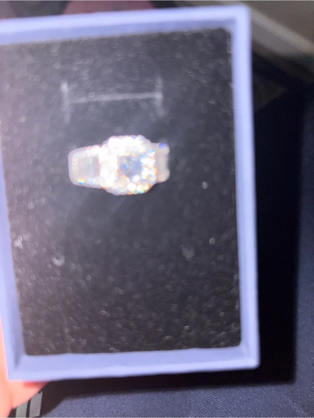 New size 10 women’s 2.50 ct sapphire tone